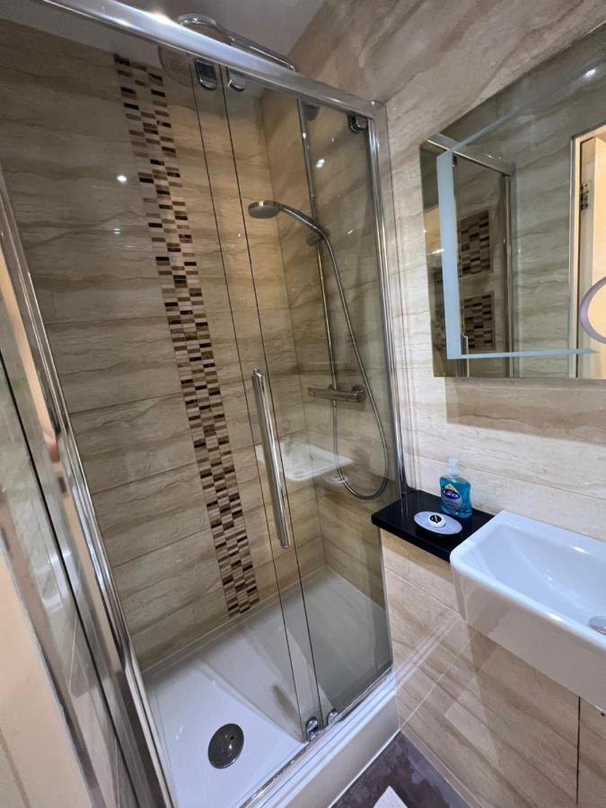 Luxury Double Room W/ Private Bathroom EDI Exteriér fotografie